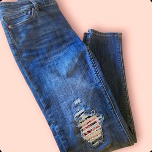 BLACK AND WHITE BRAND, skinny jeans, patches have been added under rips.